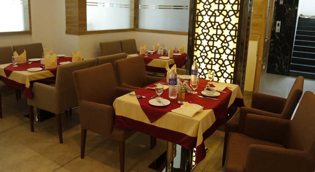 Nakshatra Palace Hotel Kanyakumari Exterior foto